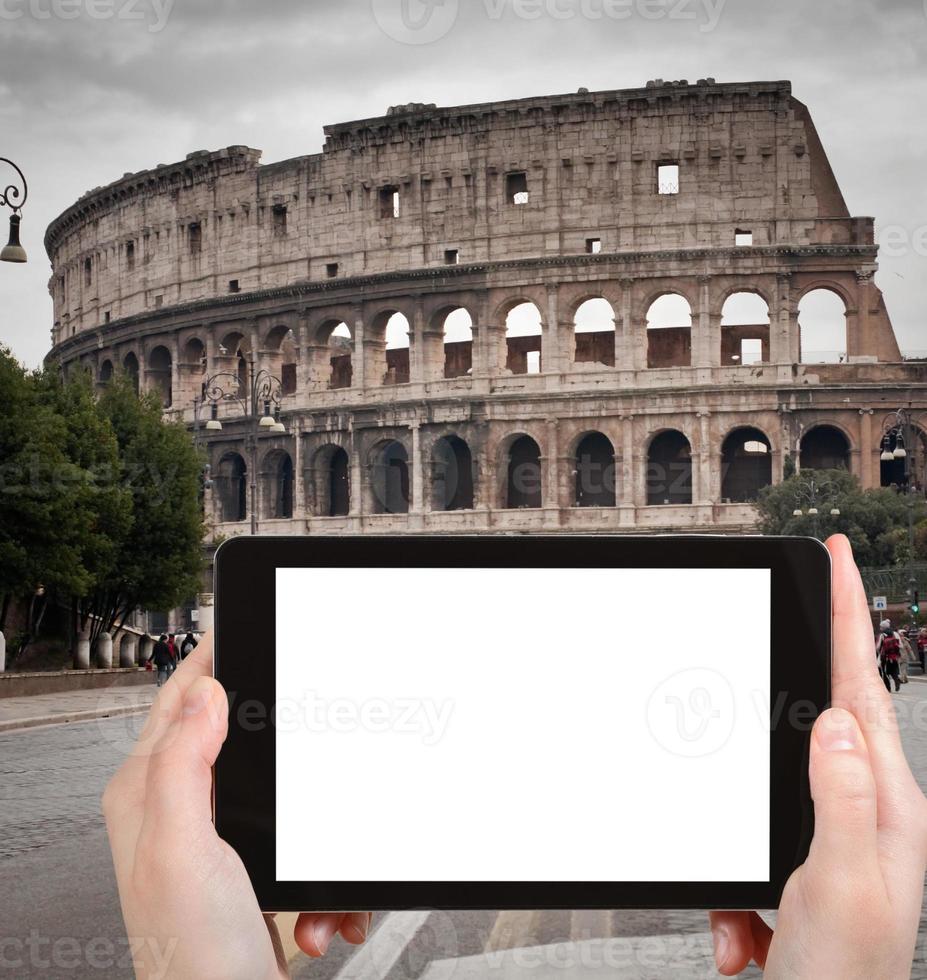 turista fotografie di Colosseo nel Roma