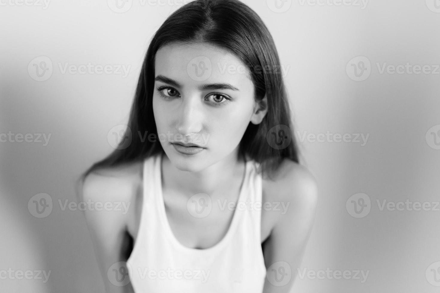 giovane donna modellismo foto