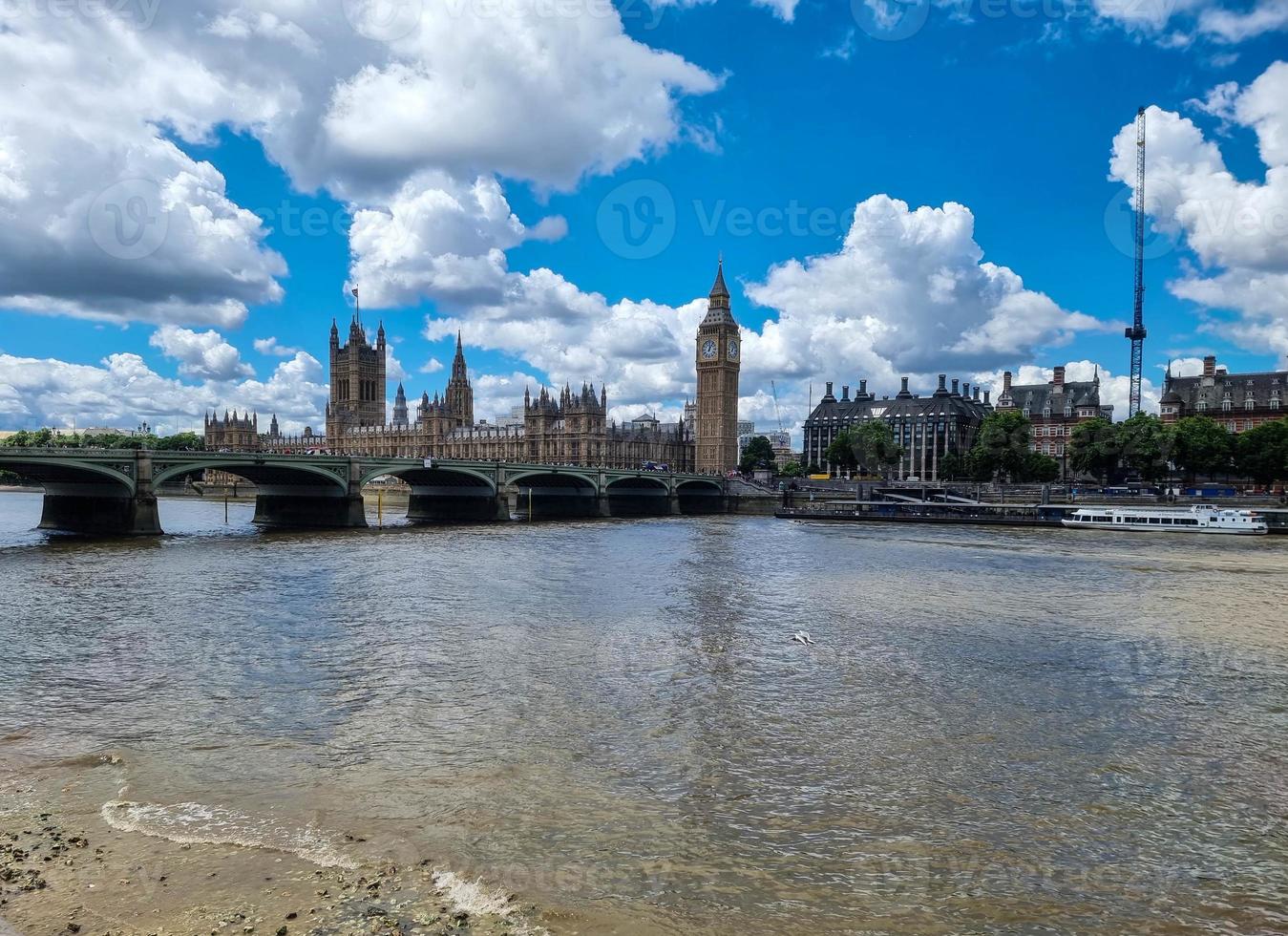 a il Torre ponte nel il città di Londra foto