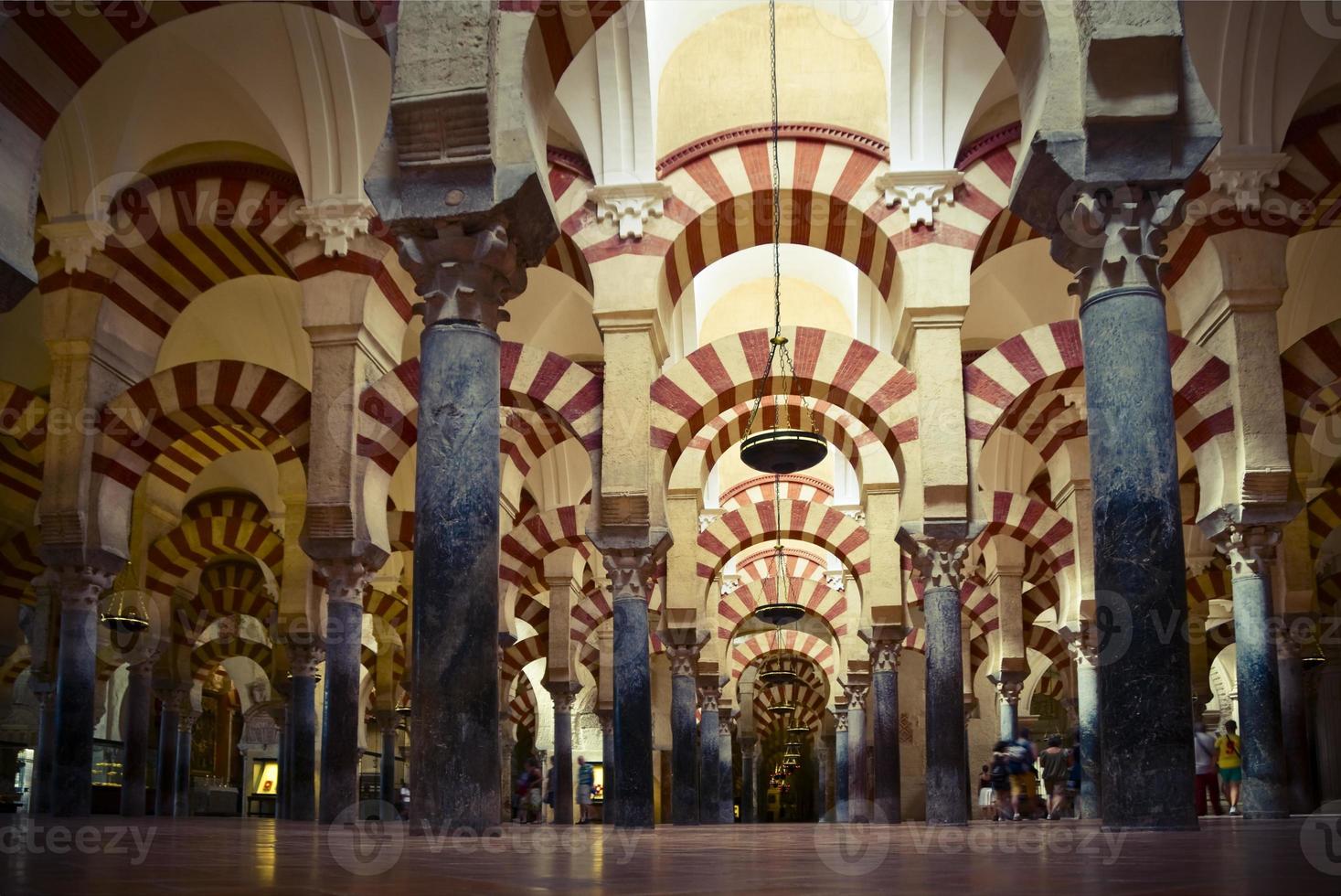 dentro la mezquita foto