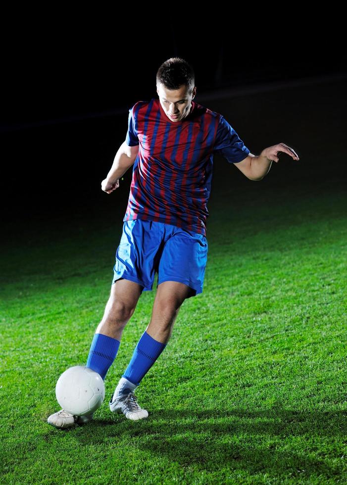 calcio giocatore nel azione foto