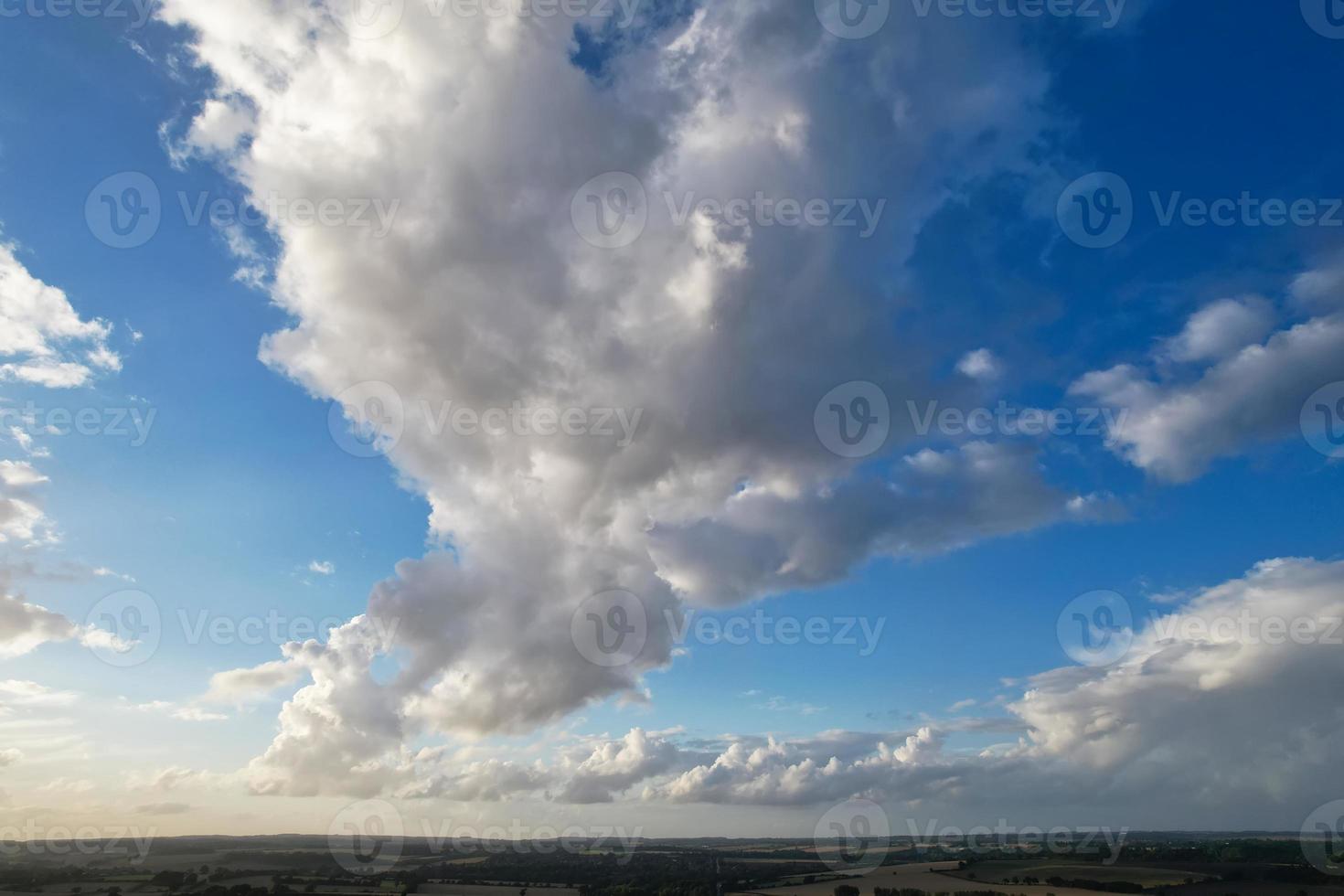 bellissima nuvole di inverno 2022 foto