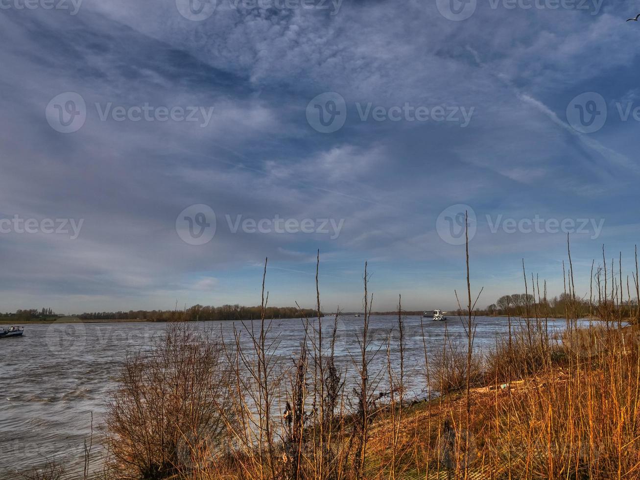 il fiume Reno nel wesel foto