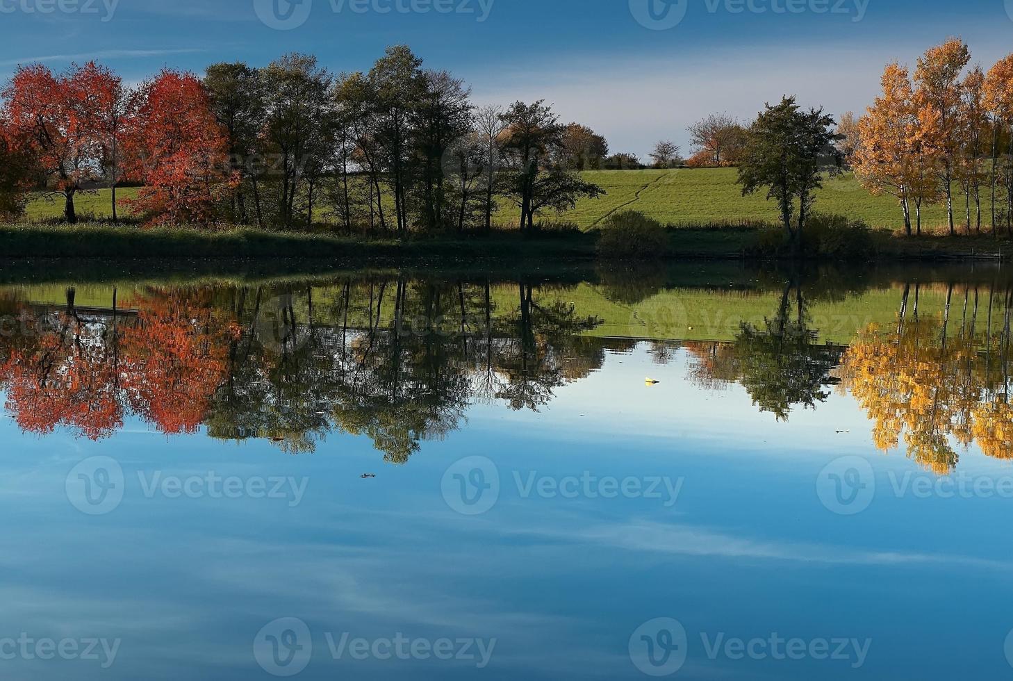 autunno stagno paesaggio foto