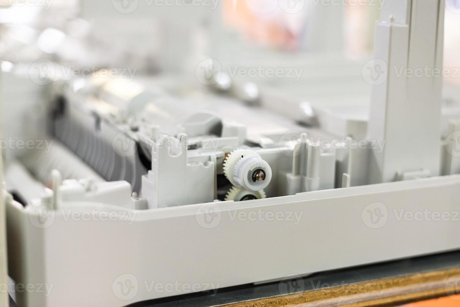 plastica ingranaggi nel un assemblaggio nuovo stampante foto
