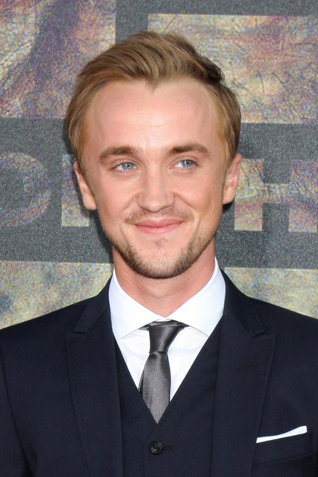 los angeles, 28 luglio - Tom Felton arriva all'ascesa del pianeta delle scimmie premiere di los angeles al teatro cinese di Grauman il 28 luglio 2011 a los angeles, ca foto