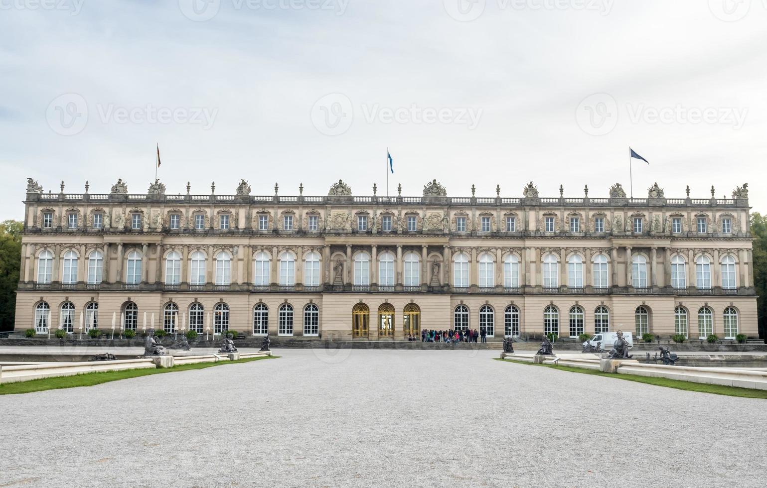 palazzo herrenchiemsee in germania foto