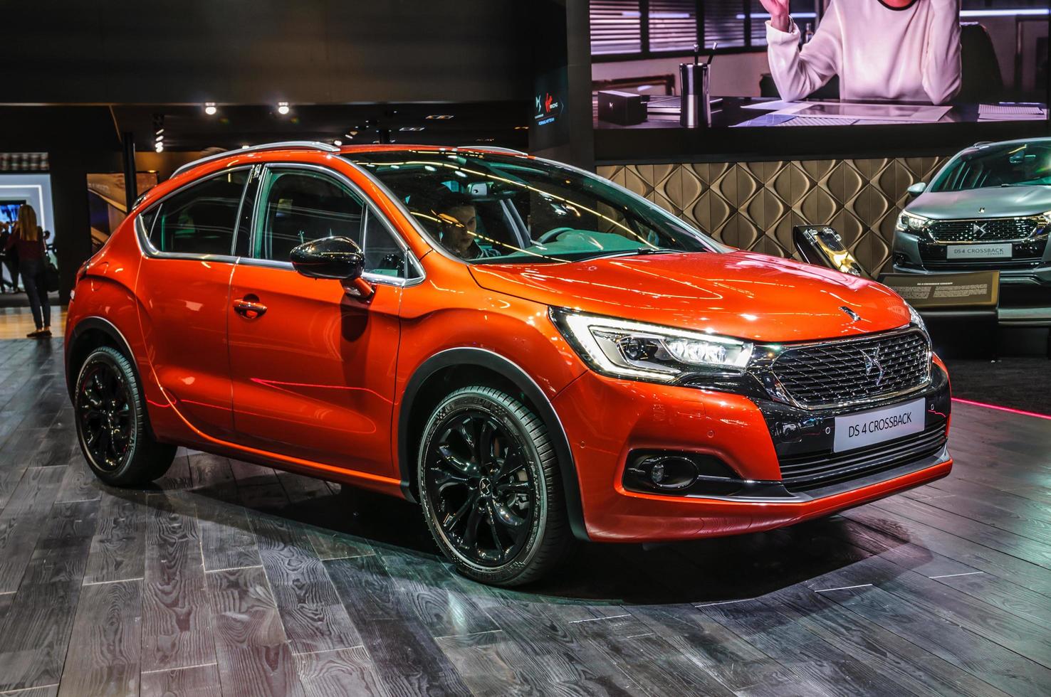 francoforte - settembre 2015 citroen ds 4 crossback presentata a iaa io foto