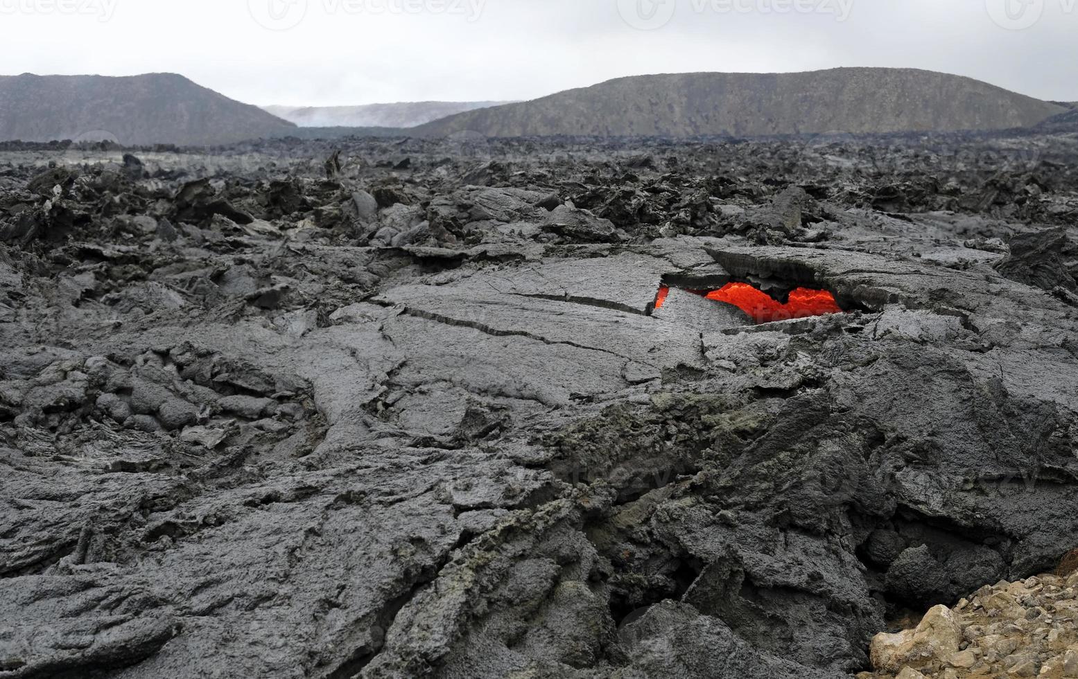 scorci di lava vicino dell'islanda più recente vulcano, geldingadalir foto