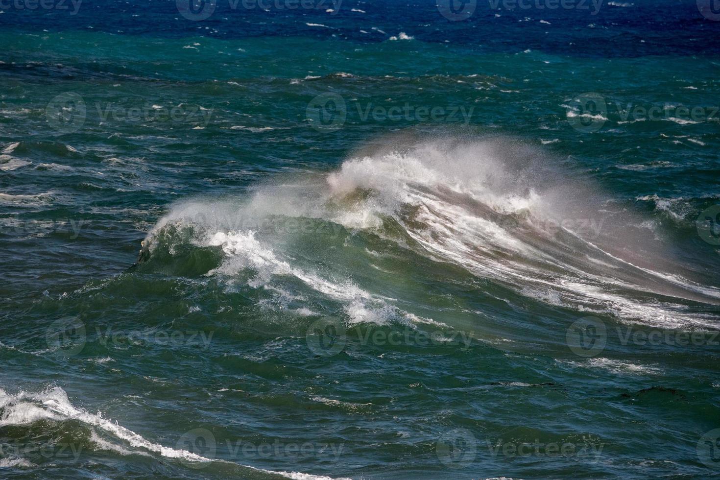 costiero mare tempesta tempesta grande onda foto