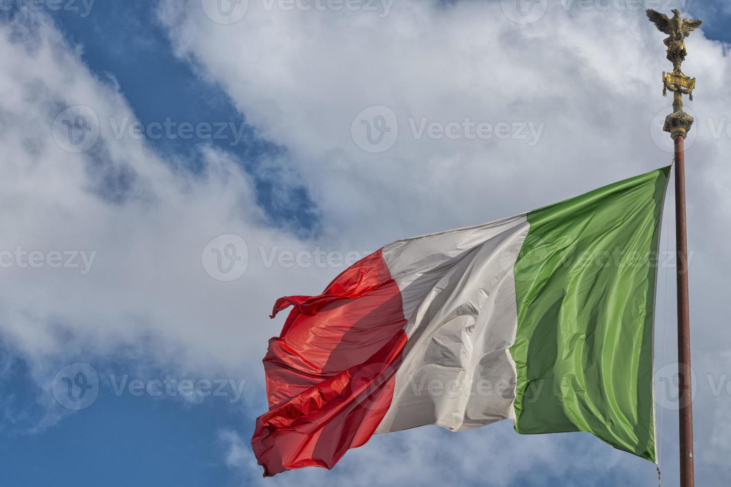 italiano bandiera di Italia verde bianca e rosso foto