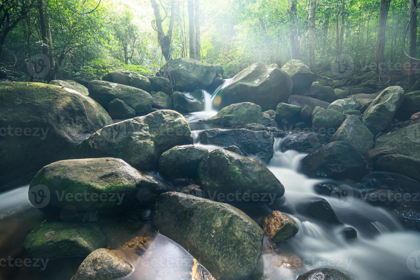 klong pla kang waterfall in thailand foto