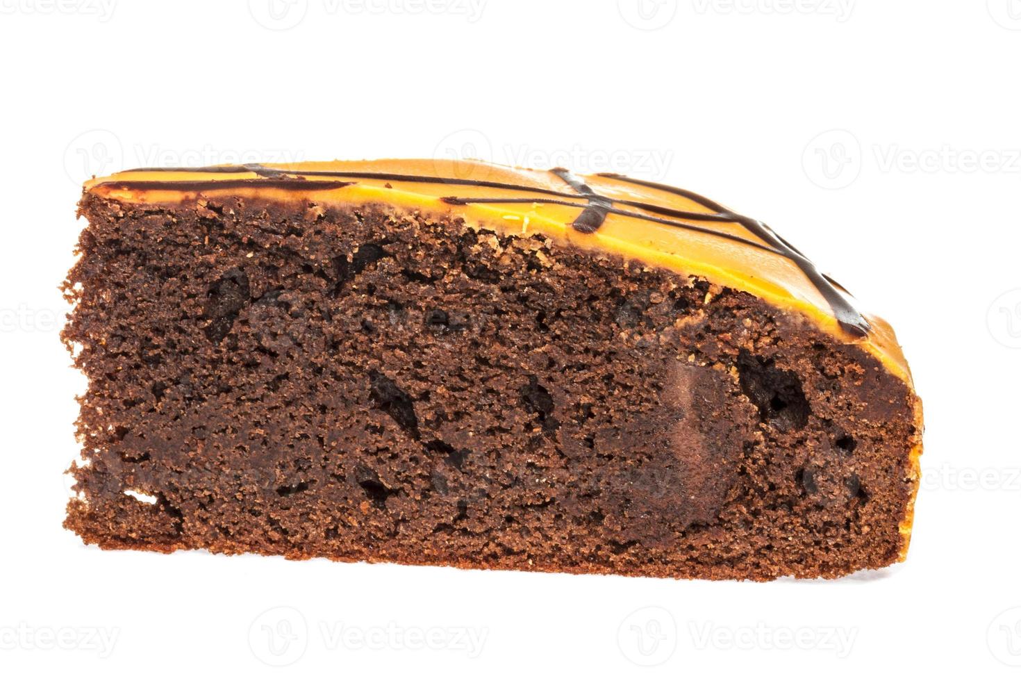 pezzo di cioccolato torta con glassatura su bianca isolato sfondo foto