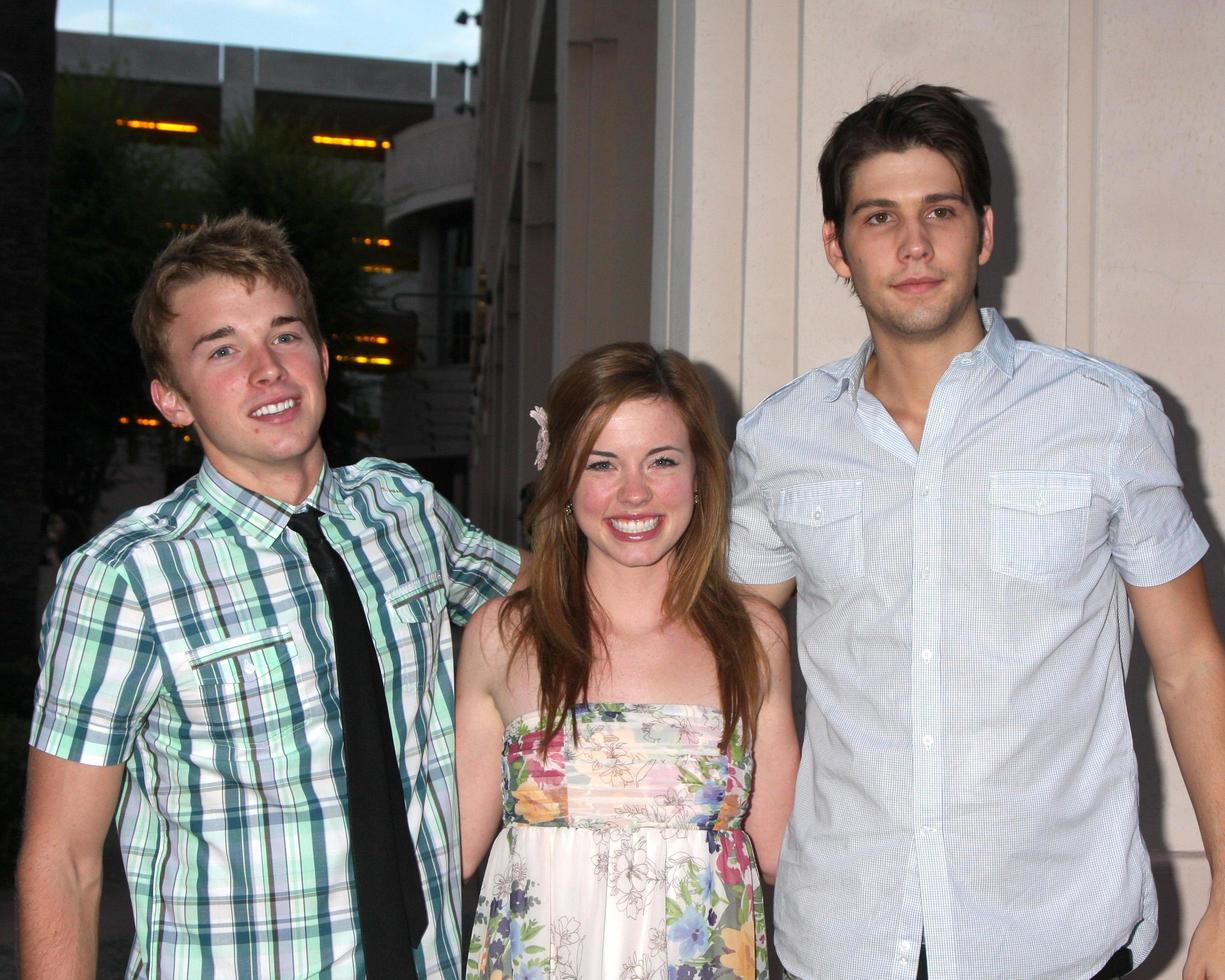 los angeles, sep 28 - Chandler Massey, Molly Burnett, casey deidrick arriva a festeggiare 45 anni di giorni di nostro vite a accademia di televisione arti e scienze su settembre 28, 2010 nel no. hollywood, circa foto