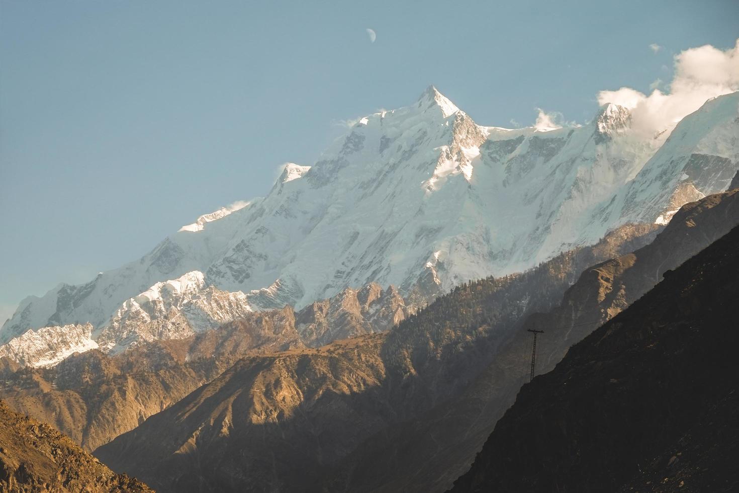 montagne rakaposhi innevate foto