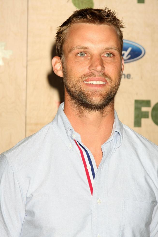 los angeles, 12 settembre - jesse spencer che arriva alla 7a festa annuale dell'eco-casinò Fox Fall presso la legatoria il 12 settembre 2011 a Culver City, ca foto