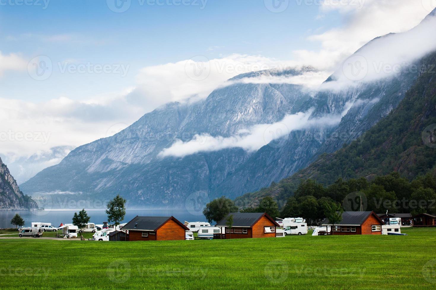 viaggio per Norvegia su un' trailer, campeggio, casa su ruote foto