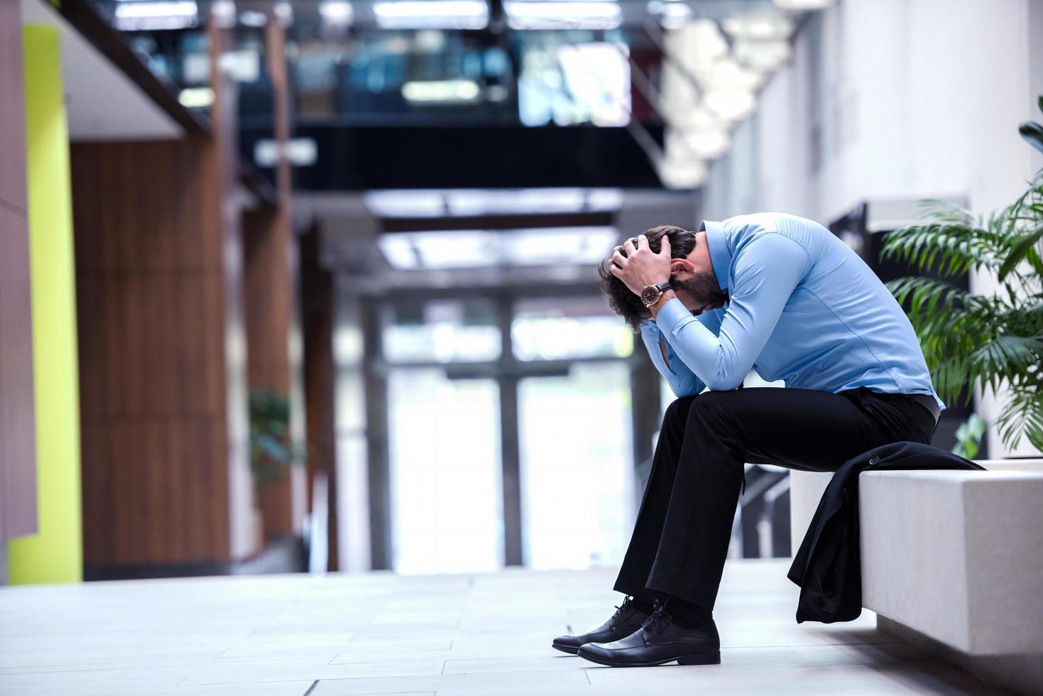 frustrato giovane attività commerciale uomo foto