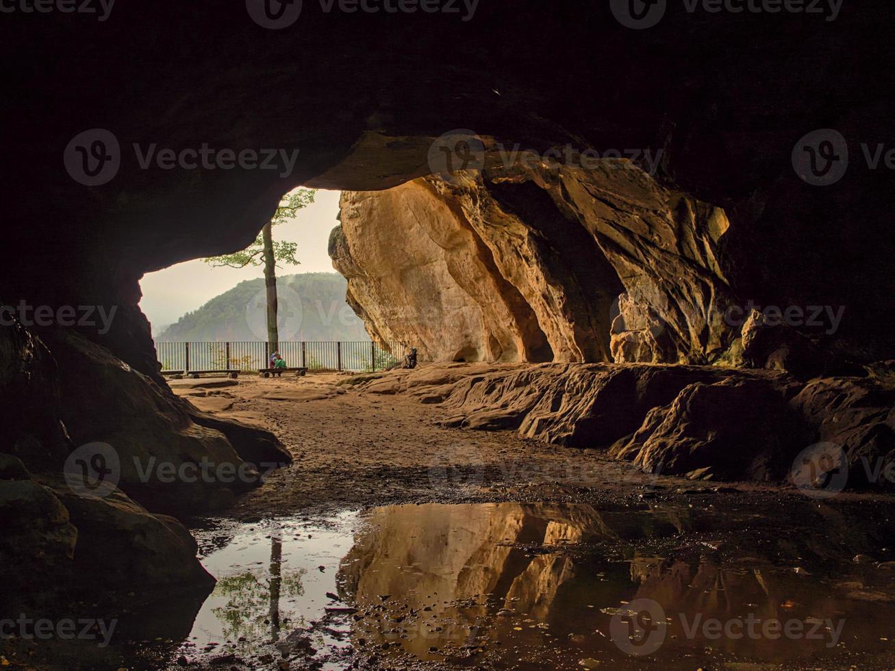 arenaria grotta nel Sassonia Svizzera foto