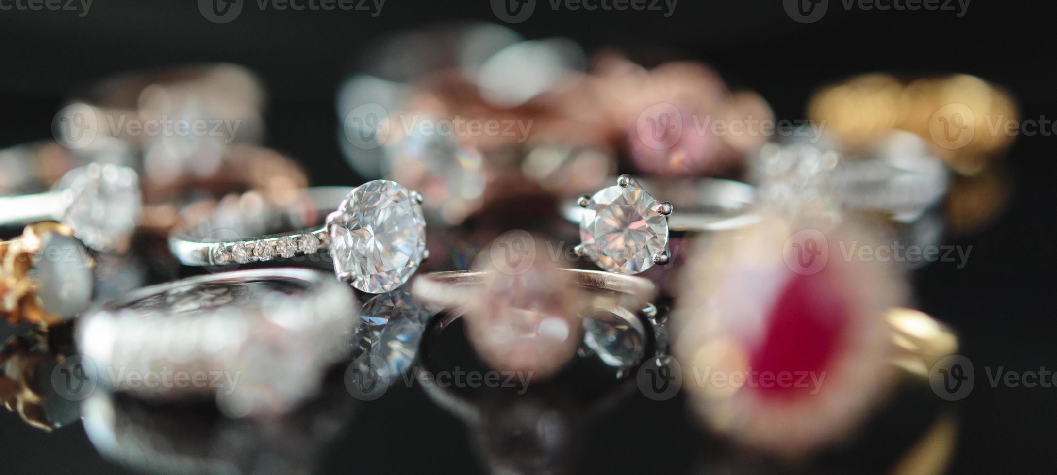 bellissimo diamante anelli gioielleria sfondo foto