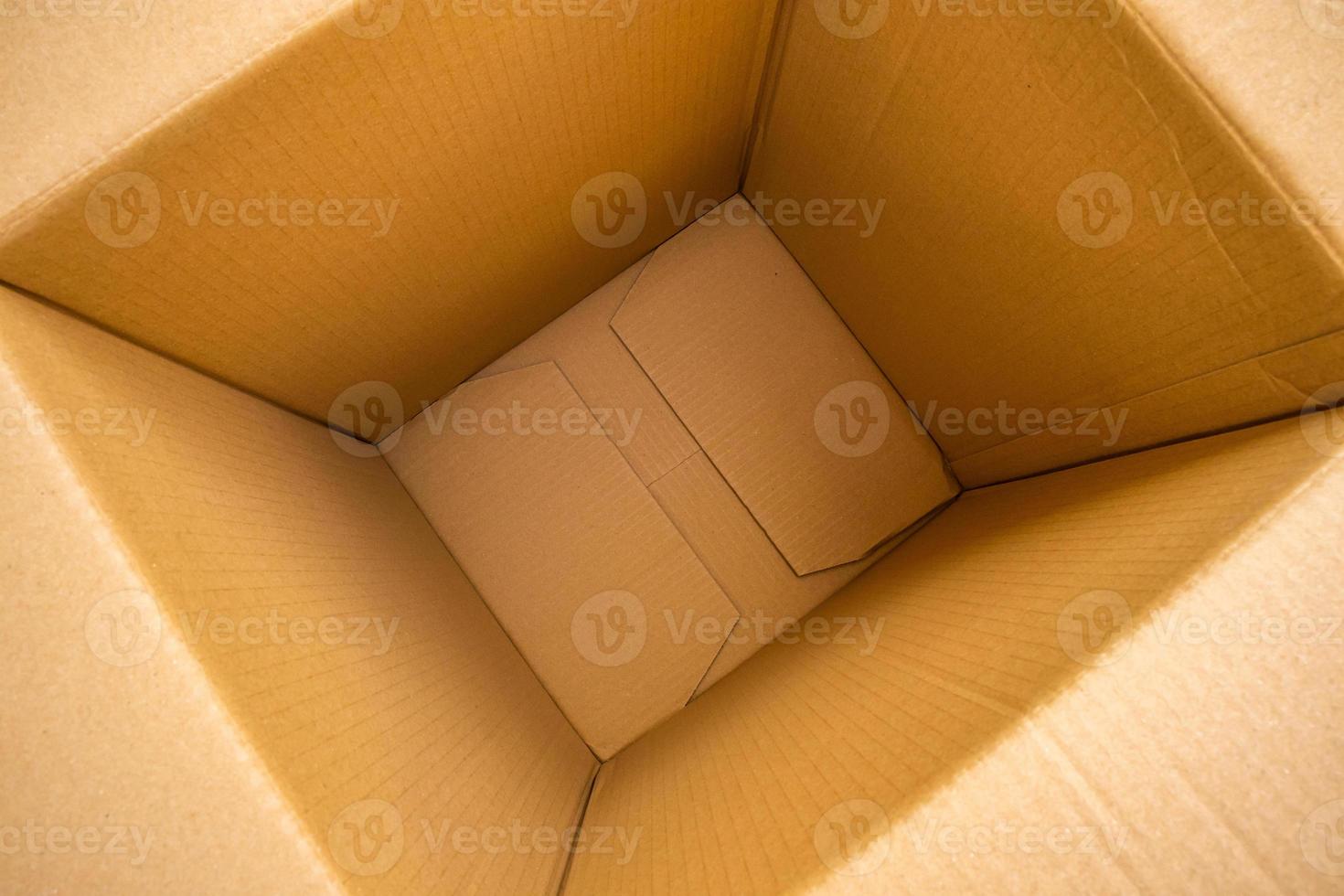 Aperto vuoto Marrone cartone scatola sfondo superiore Visualizza foto