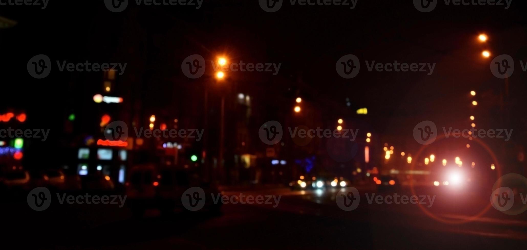 sfocato paesaggio di notte città foto