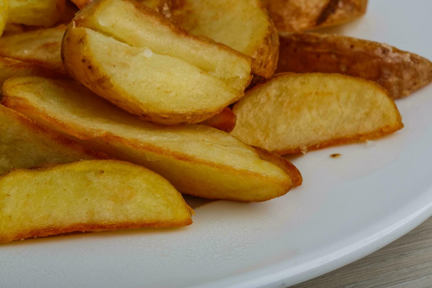 fritte Patata su il piatto foto