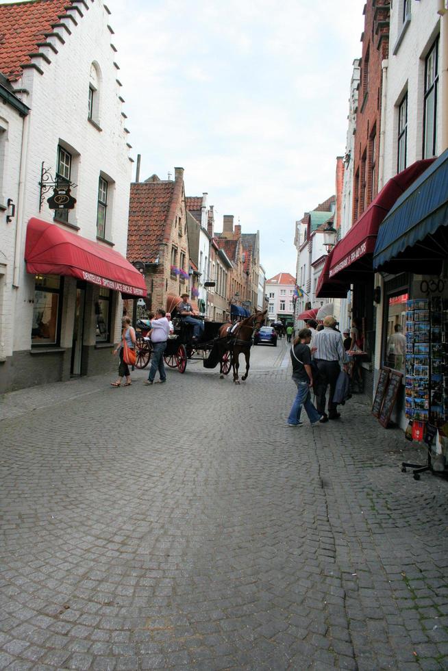 Bruges nel Belgio nel luglio 2009. un' Visualizza di il cittadina di Bruges nel Belgio foto