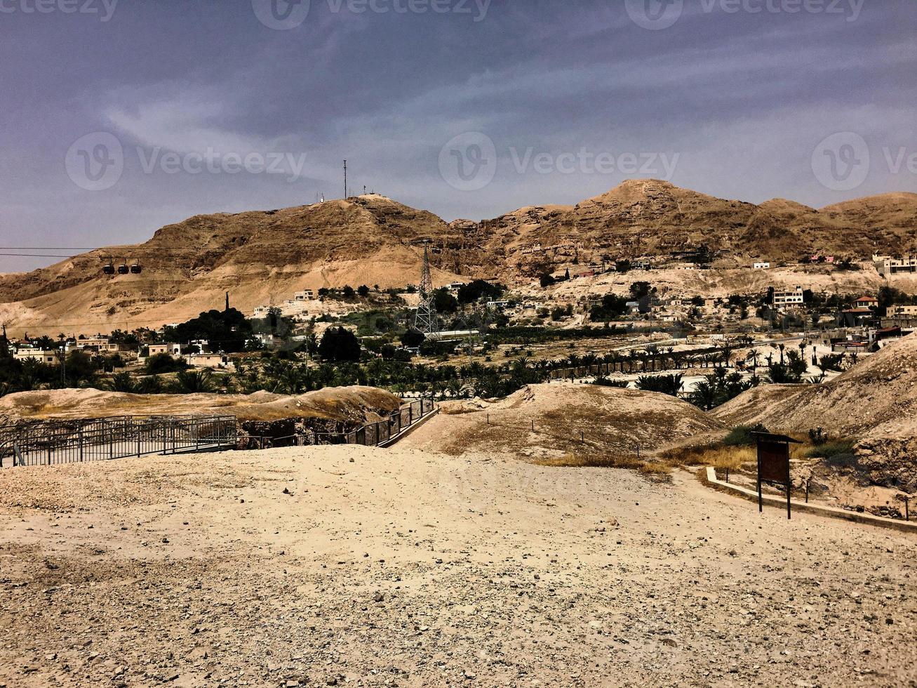 un' Visualizza di il vecchio cittadina di Gerico nel Israele foto
