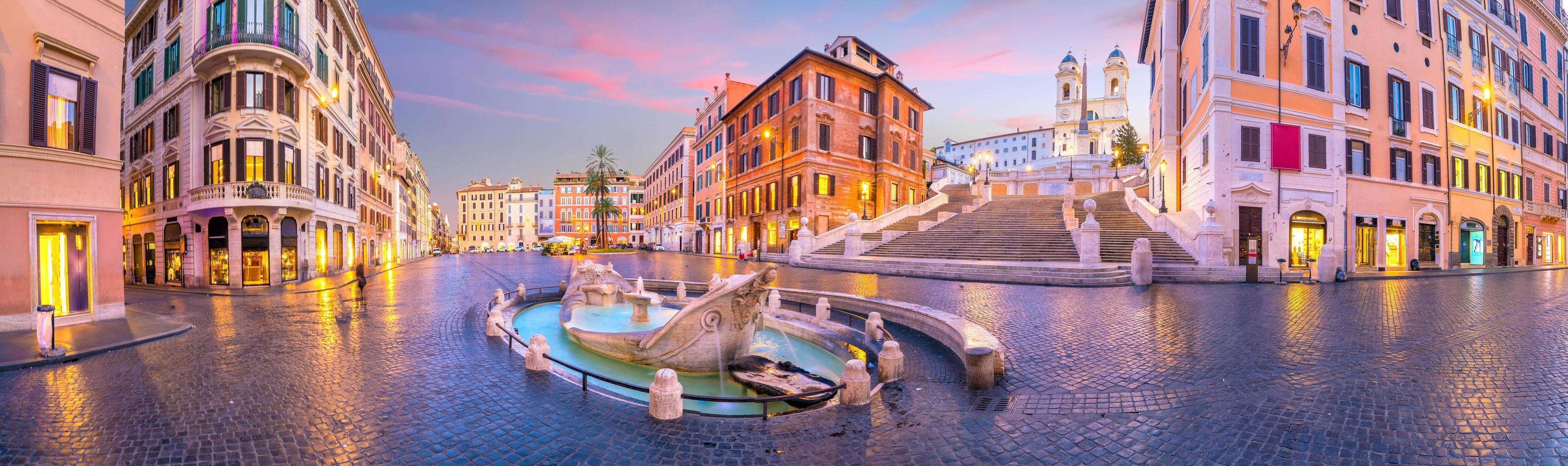 piazza de spagna spagnolo a roma italia foto