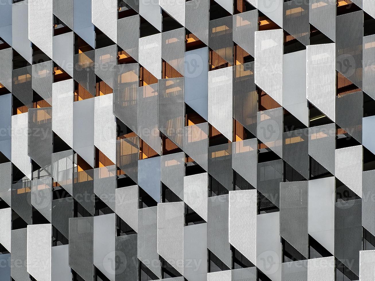 avvicinamento Visualizza di parcheggio auto complesso metallo facciata modello foto