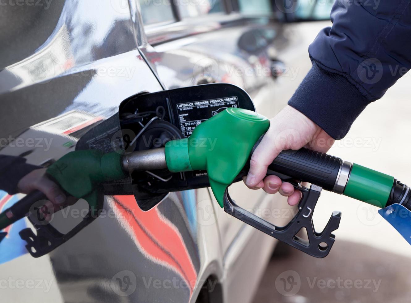 carburante ricarica, gas stazione, olio estrazione foto