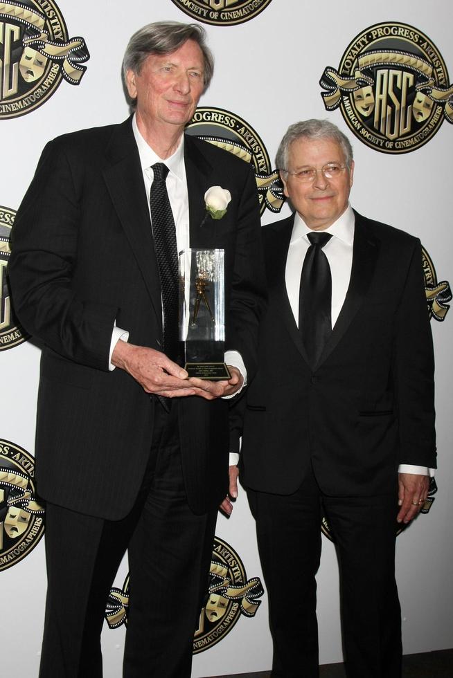 los angeles - feb 15 - John bailey, Lawrence kasden a il 2015 americano società di cineasti premi a un' secolo plaza Hotel su febbraio 15, 2015 nel secolo città, circa foto