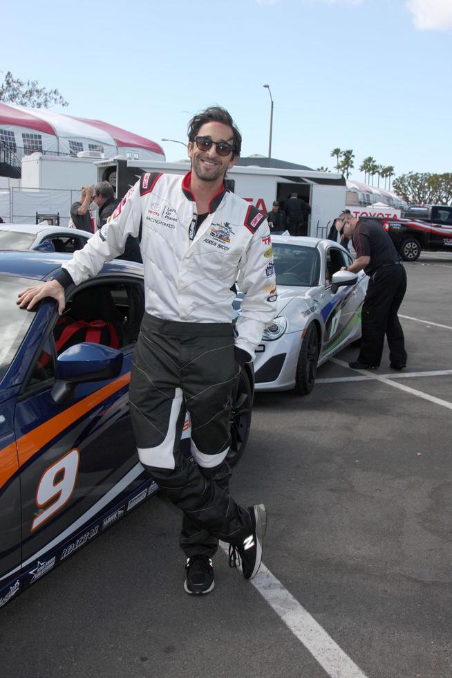 los angeles - apr 1 - adriano brody a il toyota mille dollari prix di lungo spiaggia professionista celebrità gara stampa giorno a lungo spiaggia mille dollari prix Raceway su aprile 1, 2014 nel lungo spiaggia, circa foto