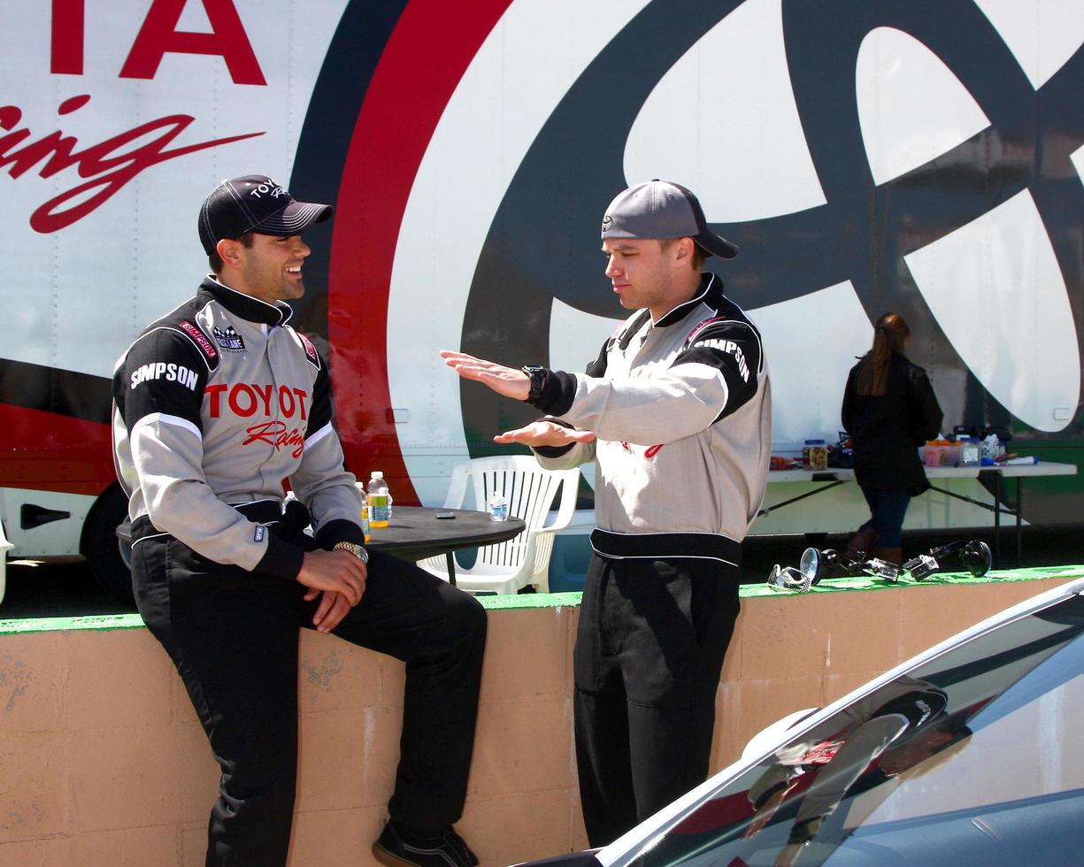 los angeles, mar 23 - jesse metcalfe, brett daver a il 37 ° annuale toyota professionista celebrità gara formazione a il salice molle internazionale autostrada su marzo 23, 2013 nel rosamondo, circa esclusivo foto