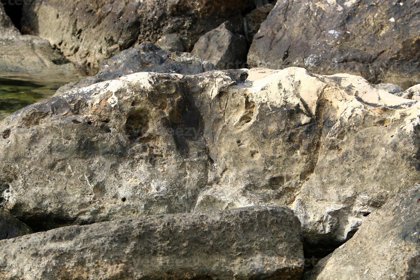 struttura di grande pietre e montagna rocce. foto