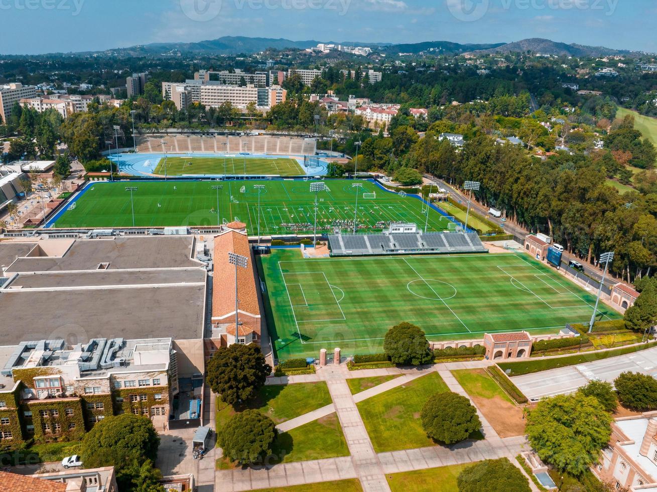 aereo Visualizza di il calcio stadio a il Università di California, los angeles foto