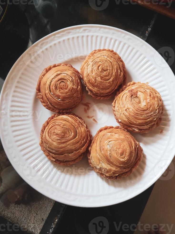 Questo pollo ripieno pastello con il giro forma e pelle fatto di Pasticcino è molto delizioso. foto