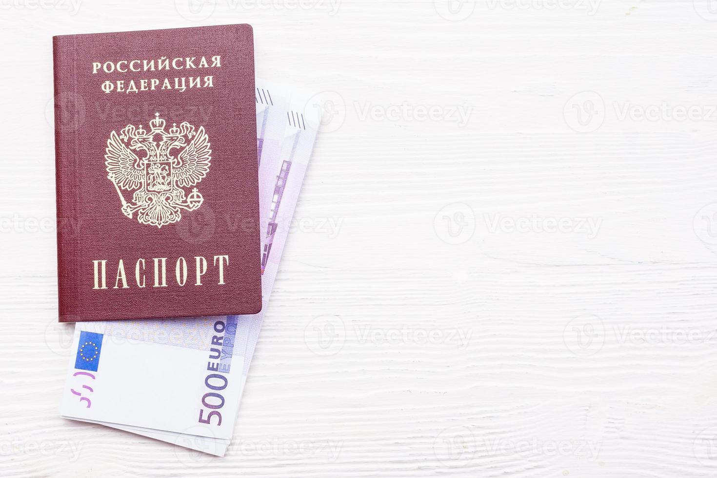 passaporto russo con denaro foto