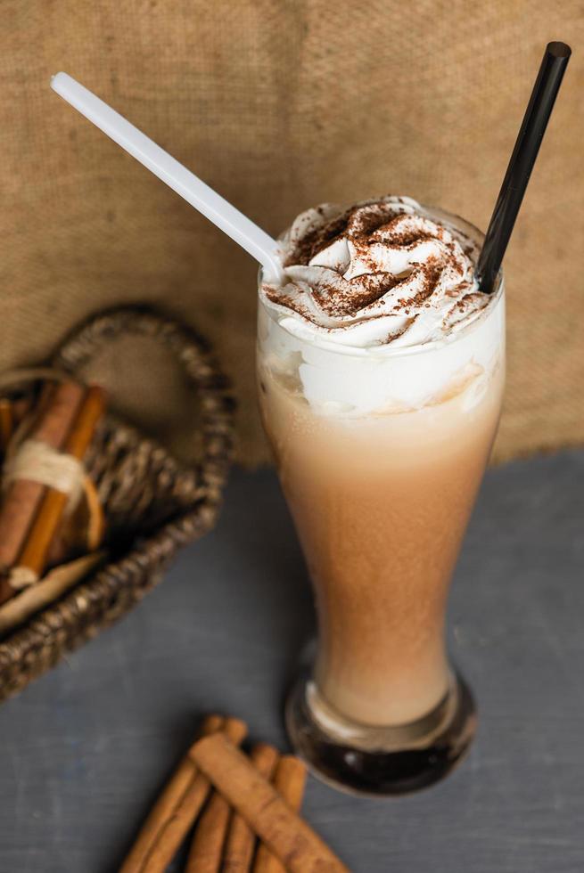 frappè al cioccolato foto