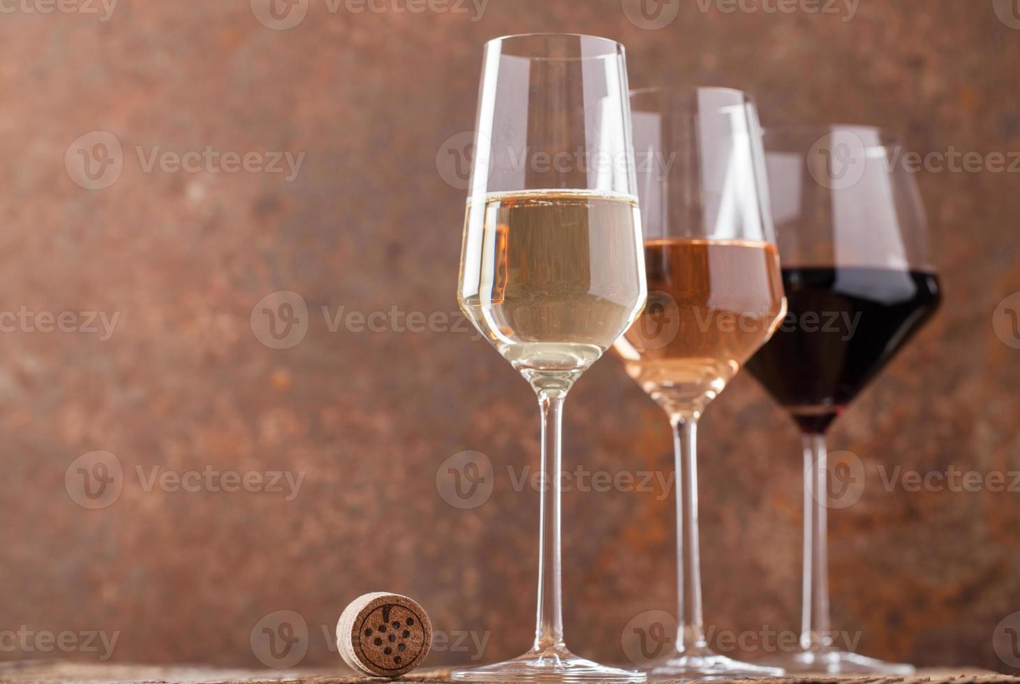 tre colori di vino foto