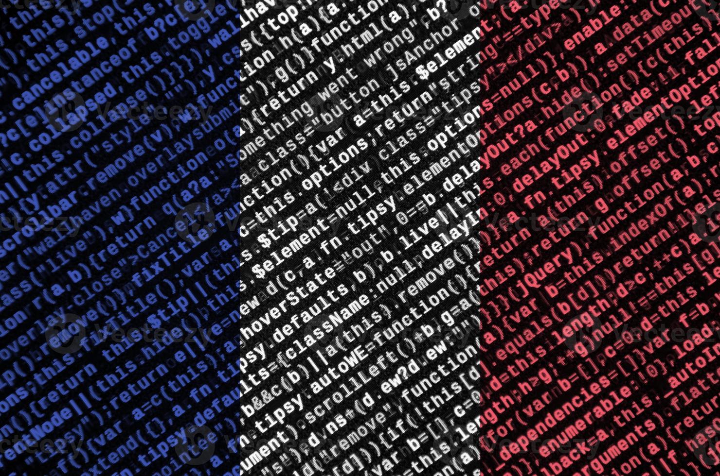 Francia bandiera è raffigurato su il schermo con il programma codice. il concetto di moderno tecnologia e luogo sviluppo foto