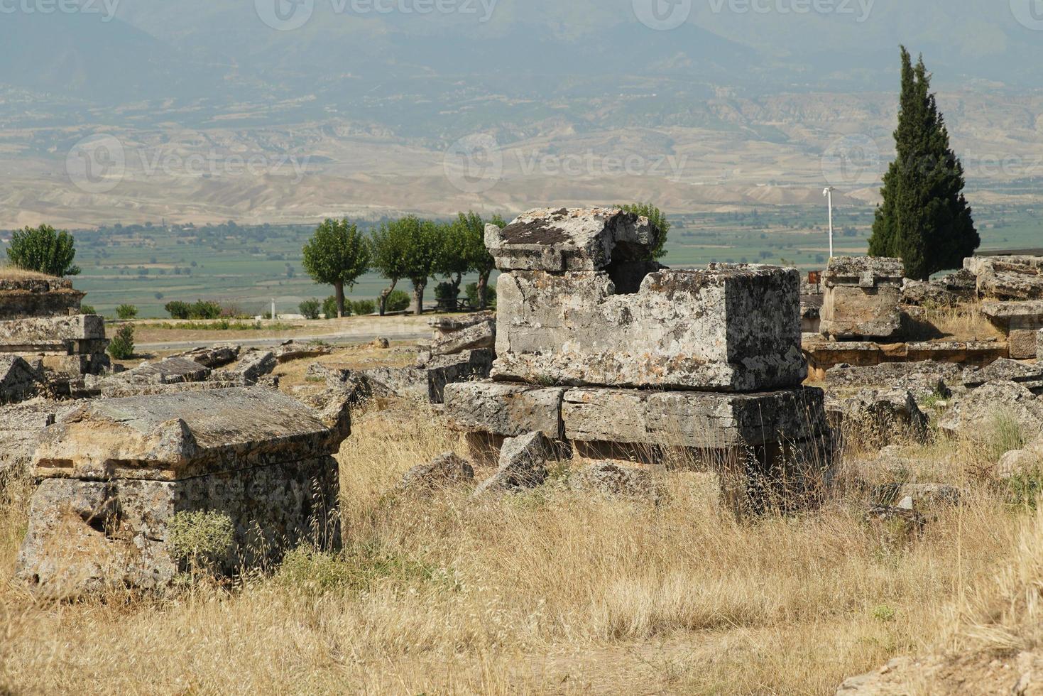 tomba a hierapolis antico città, pamukkale, denizli, turkiye foto