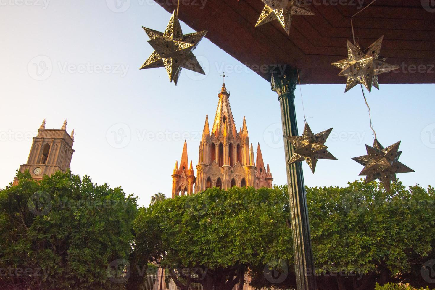 parrocchia arcangelo Chiesa jardin cittadina piazza Raffaele chruch san miguel de allende, Messico. parroaguia creato nel 1600 foto