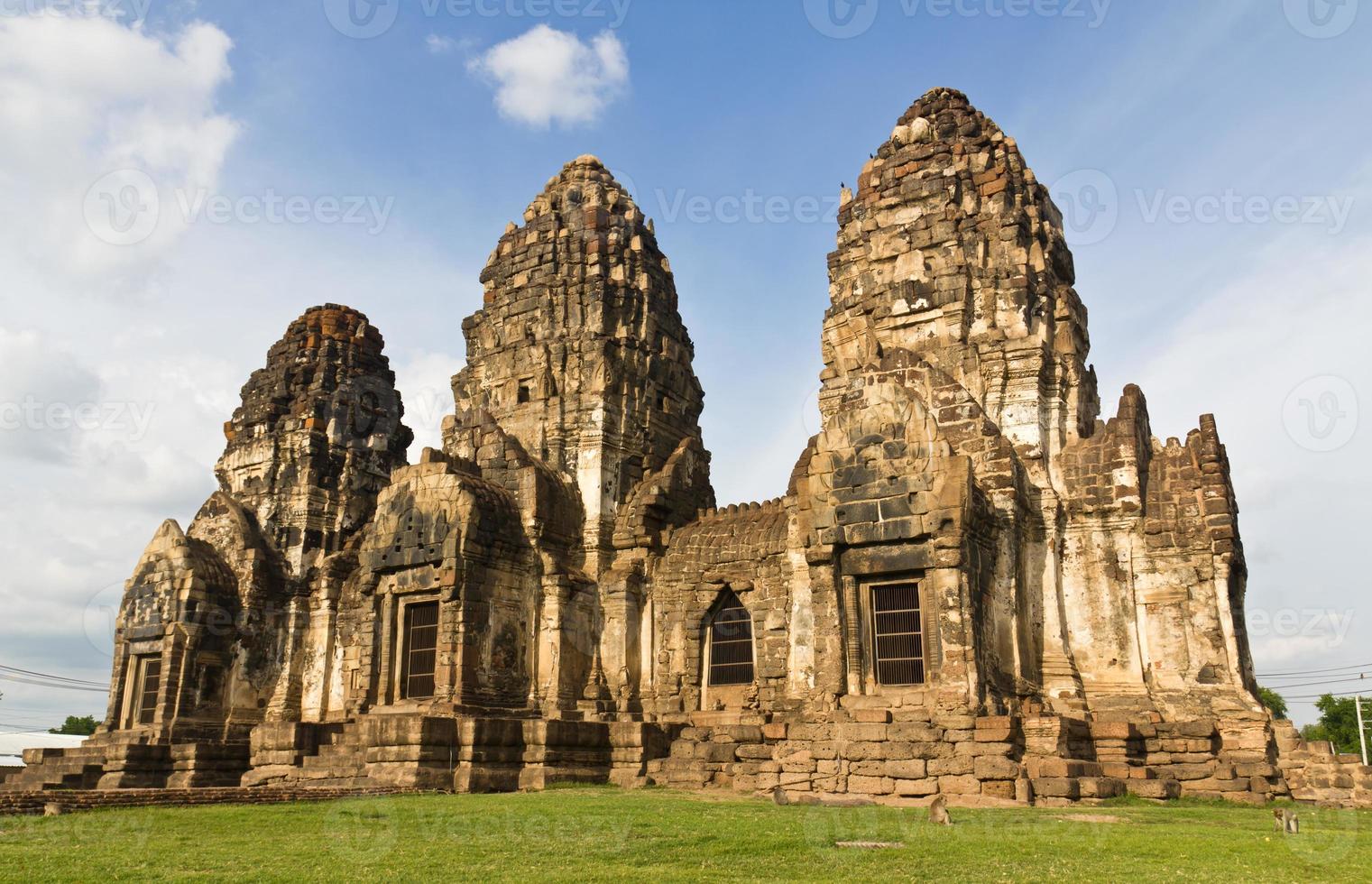 wat Phra Prang sam yot foto