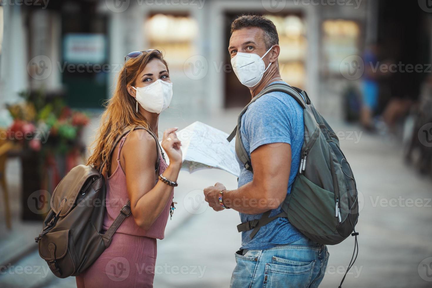 conservazione il tuo relazione contento e salutare nel solitudine foto