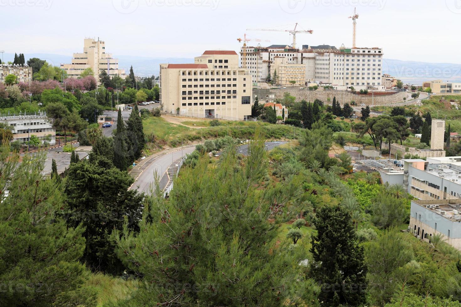 paesaggio nel un' piccolo cittadina nel settentrionale Israele. foto