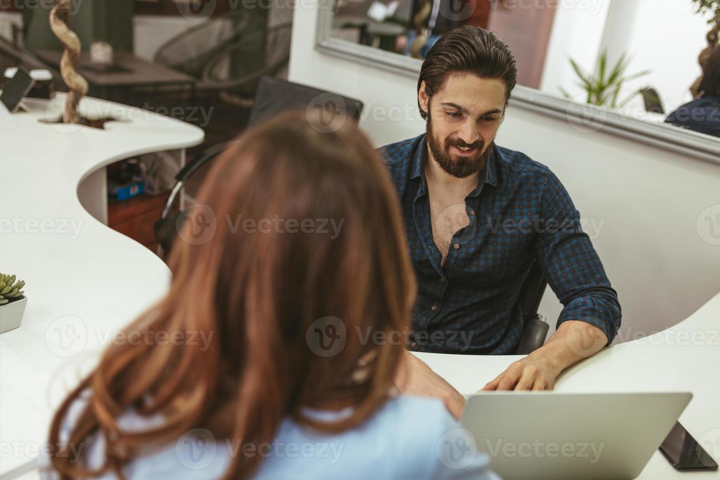 colloquio per un' lavoro foto