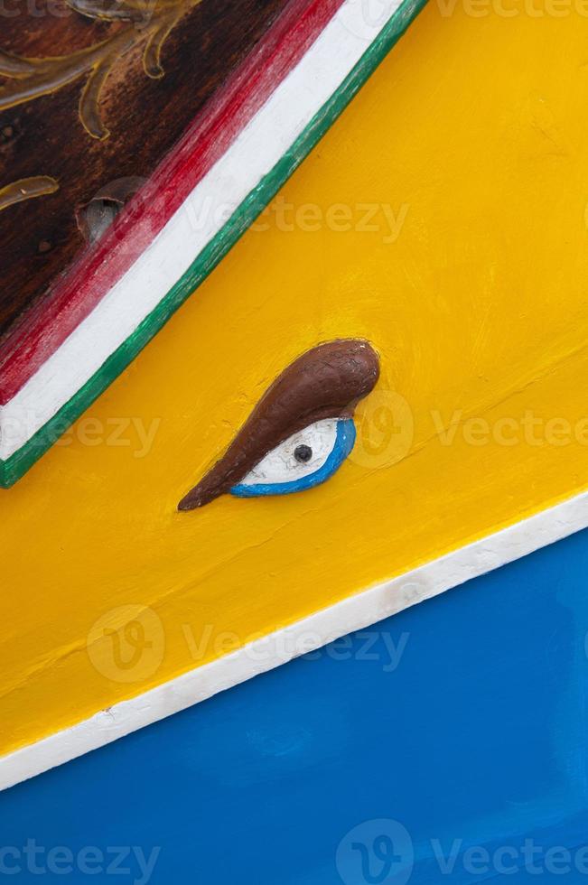 barca tradizionale maltese (luzzu) foto