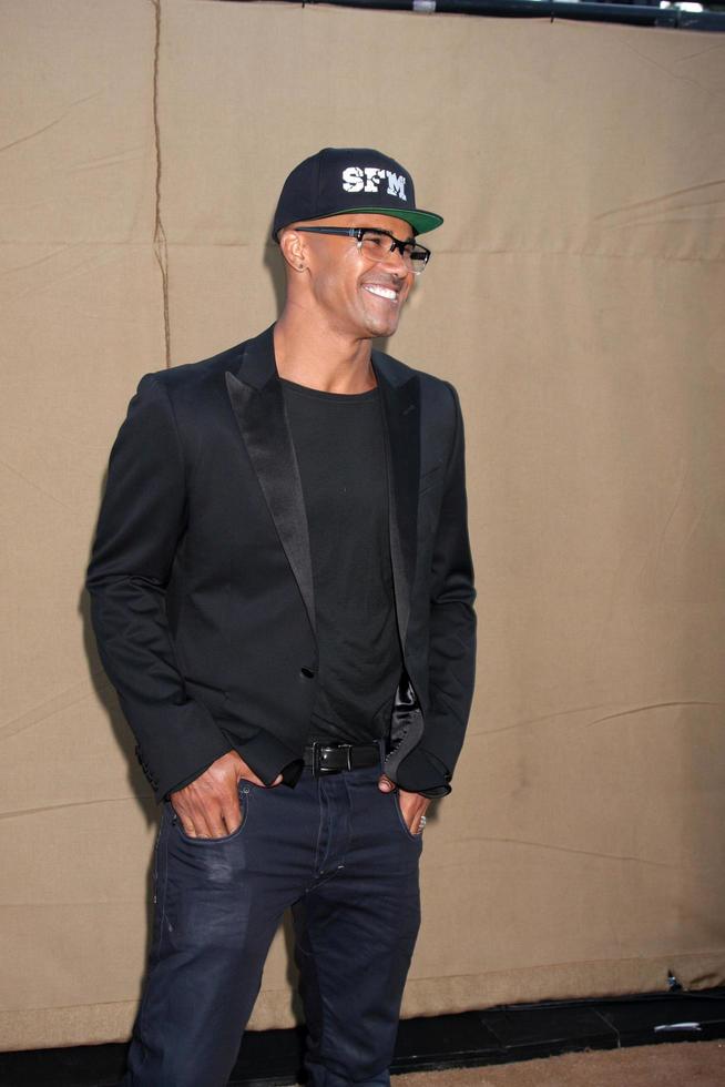 los angeles, luglio 29 - shemar moore arriva a il 2013 cbs tca estate festa a il privato Posizione su luglio 29, 2013 nel beverly colline, circa foto